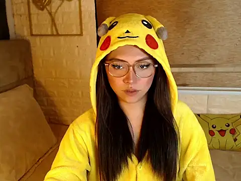 yourdevilsweettsx online show from February 14, 2026, 1:44 pm