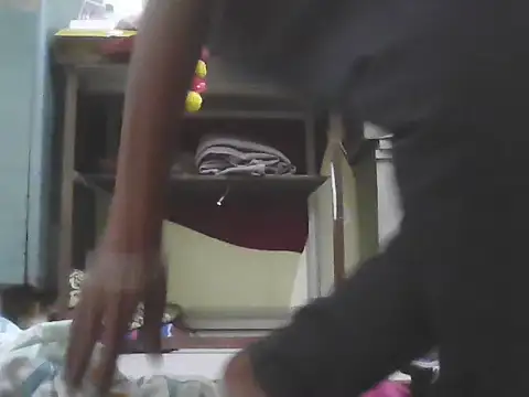 Snapshot of 8133vaibhavh chatting on October 25, 2025, 1:49 am 8133vaibhavh online show from October 25, 2025, 1:49 am