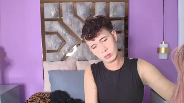 Snapshot of Electra_Gosselin chatting on September 27, 2025, 12:00 pm Electra Gosselin online show from September 27, 2025, 12:00 pm