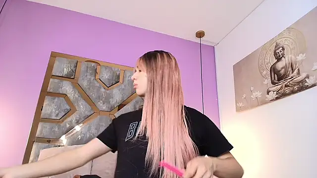 Snapshot of Electra_Gosselin chatting on November 4, 2025, 3:54 am Electra Gosselin online show from November 4, 2025, 3:54 am