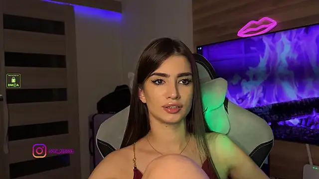 SofI-Play online show from September 25, 2025, 6:36 pm