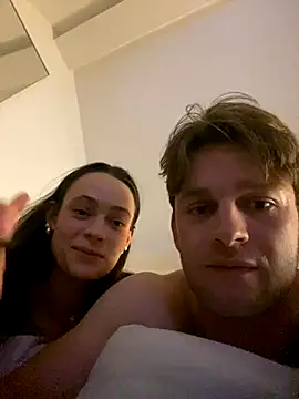 friendswhofuck online show from September 8, 2025, 10:20 pm