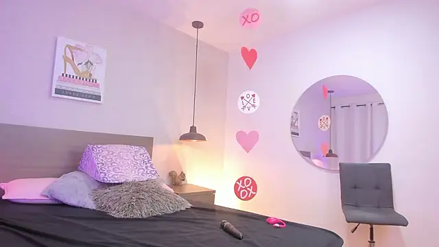 Snapshot of Katyrousee chatting on February 27, 2026, 7:03 pm Katyrousee online show from February 27, 2026, 7:03 pm