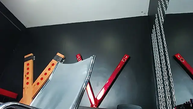 Snapshot of Matthewlodge chatting on September 17, 2025, 1:35 pm Matthewlodge online show from September 17, 2025, 1:35 pm