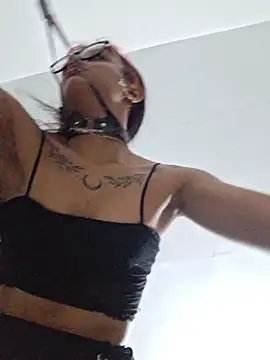 carolinerue online show from February 22, 2026, 4:15 am