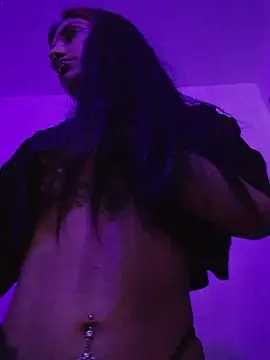 carolinerue online show from April 15, 2026, 6:45 pm