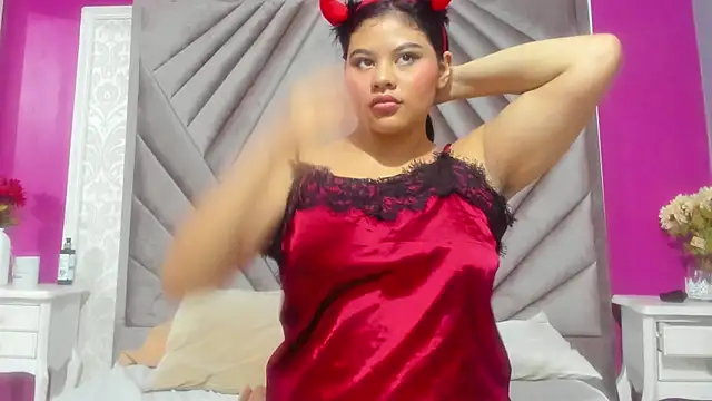 natasha bigbooty online show from October 15, 2025, 12:46 pm