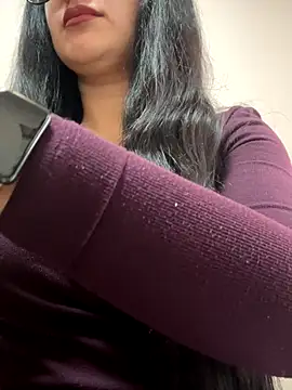 Molly-molly- online show from September 24, 2025, 5:36 am