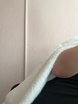 Molly-molly- online show from April 17, 2026, 7:00 am