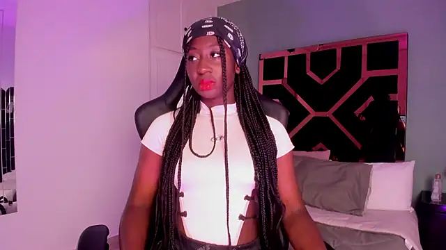 Snapshot of Madison_Monroe_ chatting on September 23, 2025, 11:39 am Madison Monroe  online show from September 23, 2025, 11:39 am