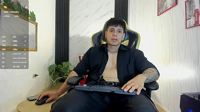 Snapshot of xKevyn chatting on October 25, 2025, 12:28 pm xKevyn online show from October 25, 2025, 12:28 pm