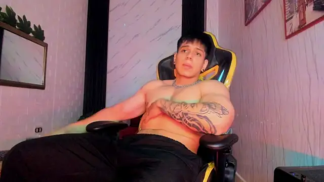 Snapshot of xKevyn chatting on October 8, 2025, 12:28 pm xKevyn online show from October 8, 2025, 12:28 pm