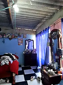 Misshot 01 online show from October 18, 2025, 4:09 pm