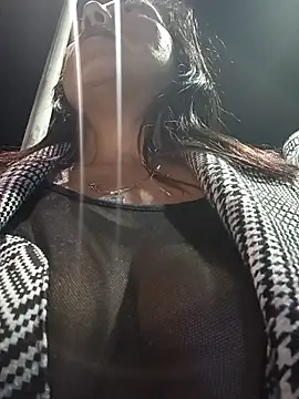 Misshot 01 online show from October 12, 2025, 5:09 am