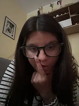 Brutecia2002 online show from March 30, 2026, 9:44 am