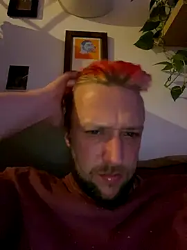 straight-alex  online show from September 9, 2025, 11:25 pm