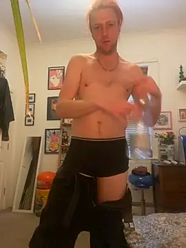 straight-alex  online show from September 12, 2025, 12:27 pm