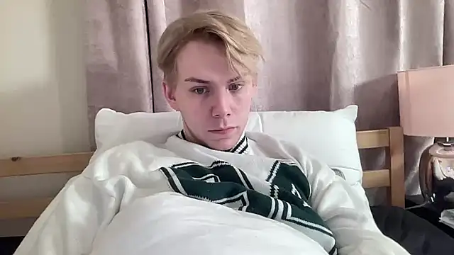 scottishtwink01 online show from October 2, 2025, 11:19 pm