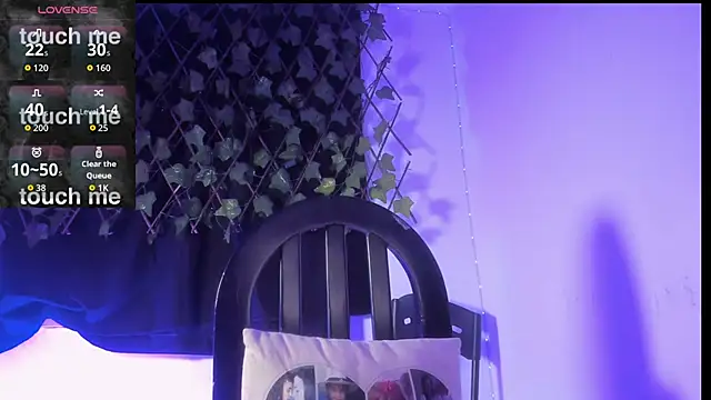 Snapshot of SussanMillerr_ chatting on September 17, 2025, 5:09 am SussanMillerr  online show from September 17, 2025, 5:09 am