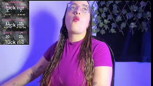 SussanMillerr  online show from September 15, 2025, 1:28 am