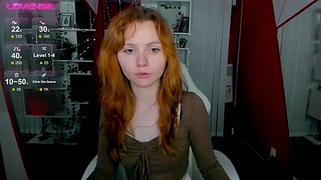 Snapshot of AlisHanson chatting on October 14, 2025, 12:06 pm AlisHanson online show from October 14, 2025, 12:06 pm