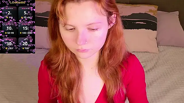 Snapshot of AlisHanson chatting on September 27, 2025, 9:04 am AlisHanson online show from September 27, 2025, 9:04 am