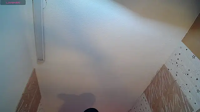 Snapshot of emmydurant chatting on October 21, 2025, 8:30 pm emmydurant online show from October 21, 2025, 8:30 pm