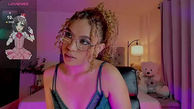 OxanaFedorova1- online show from May 28, 2026, 8:37 pm