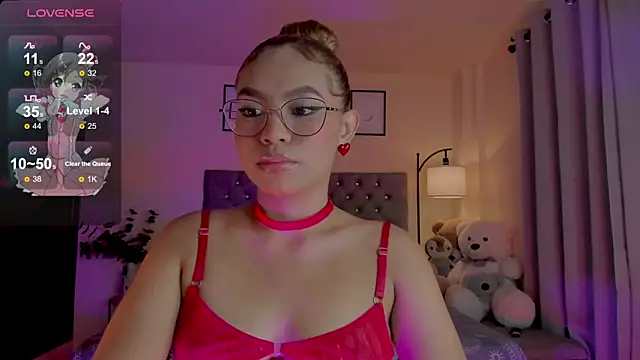 OxanaFedorova1- online show from May 8, 2026, 9:07 pm