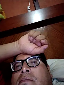 Snapshot of Santiagoqro85 chatting on October 15, 2025, 3:49 am Santiagoqro85 online show from October 15, 2025, 3:49 am