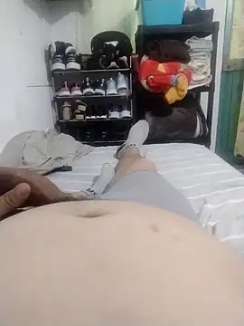 Santiagoqro85 online show from April 18, 2026, 3:47 pm