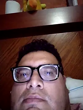 Snapshot of Santiagoqro85 chatting on September 26, 2025, 5:36 am Santiagoqro85 online show from September 26, 2025, 5:36 am