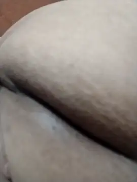 Snapshot of Santiagoqro85 chatting on October 6, 2025, 3:40 am Santiagoqro85 online show from October 6, 2025, 3:40 am