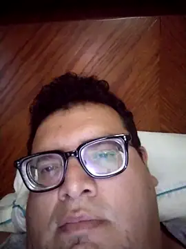 Snapshot of Santiagoqro85 chatting on October 2, 2025, 1:14 pm Santiagoqro85 online show from October 2, 2025, 1:14 pm