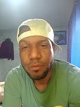 JoselitoVrgn online show from June 18, 2026, 7:52 pm