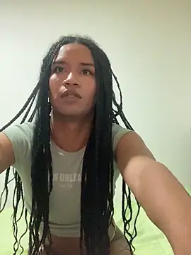 Briannyte23 online show from September 12, 2025, 6:07 pm