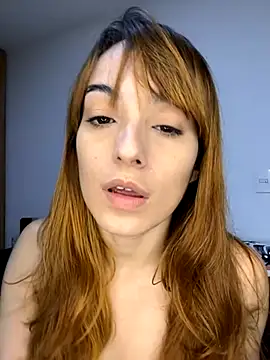 Snapshot of SophieFontaine chatting on September 22, 2025, 12:33 pm SophieFontaine online show from September 22, 2025, 12:33 pm