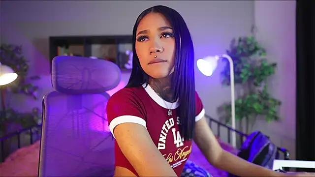 Anaya olyx online show from October 21, 2025, 5:51 am