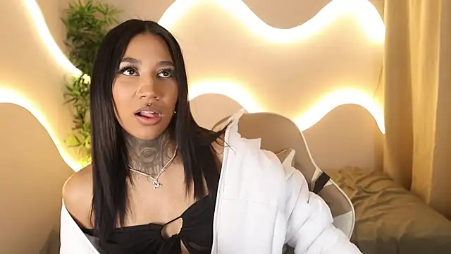 Anaya olyx online show from October 27, 2025, 6:14 am