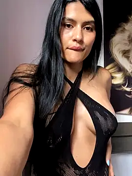 Snapshot of juliana1920 chatting on November 1, 2025, 8:25 pm juliana1920 online show from November 1, 2025, 8:25 pm