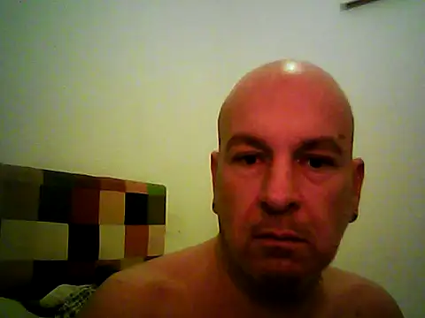 Snapshot of tuplaceroll chatting on October 26, 2025, 2:45 am tuplaceroll online show from October 26, 2025, 2:45 am