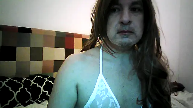 Snapshot of tuplaceroll chatting on October 29, 2025, 1:26 am tuplaceroll online show from October 29, 2025, 1:26 am