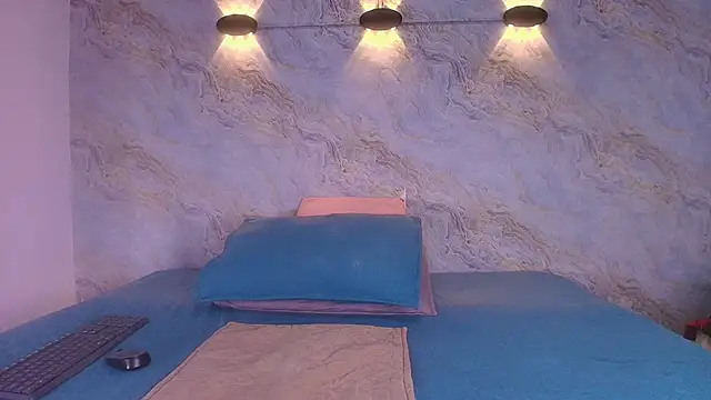 Snapshot of abbyrouss_ chatting on November 13, 2025, 3:10 am abbyrouss online show from November 13, 2025, 3:10 am