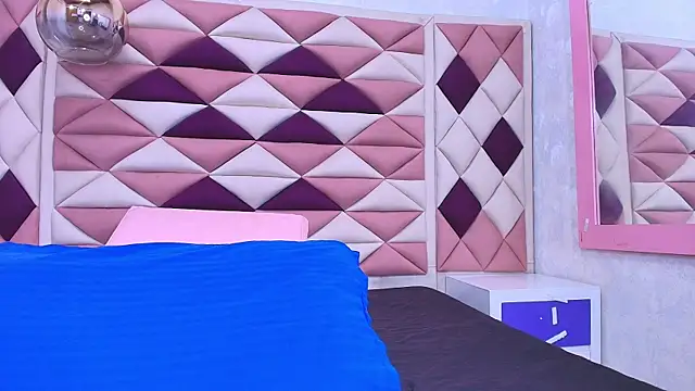 Snapshot of abbyrouss_ chatting on September 22, 2025, 3:12 am abbyrouss online show from September 22, 2025, 3:12 am