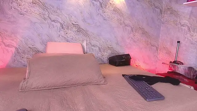 Snapshot of abbyrouss_ chatting on November 12, 2025, 3:10 am abbyrouss online show from November 12, 2025, 3:10 am