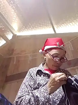 Snapshot of -Xuka-200 chatting on October 24, 2025, 5:06 am -Xuka-200 online show from October 24, 2025, 5:06 am