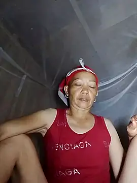 Snapshot of -Xuka-200 chatting on September 18, 2025, 10:02 pm -Xuka-200 online show from September 18, 2025, 10:02 pm