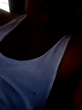 Famit025 online show from October 8, 2025, 9:11 am