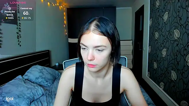 bonnybimi online show from October 8, 2025, 8:20 pm