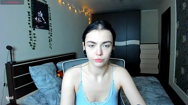 bonnybimi online show from October 27, 2025, 3:29 am